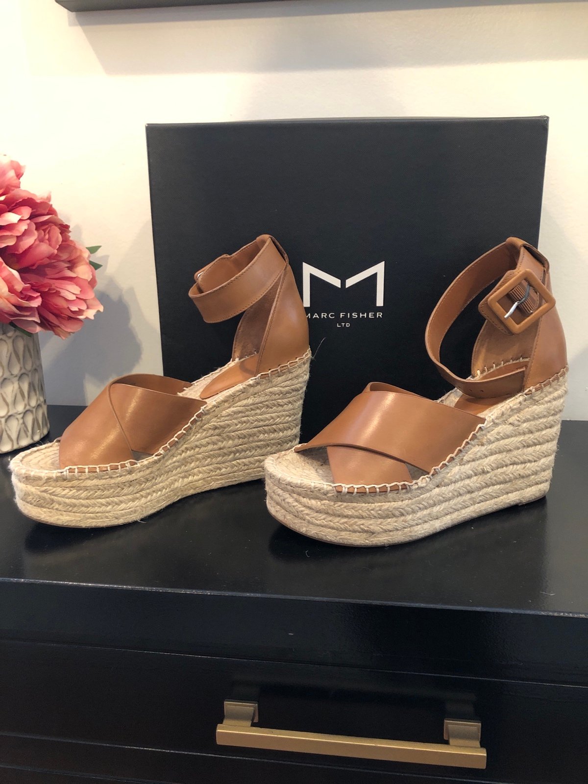 marc fisher sandals
