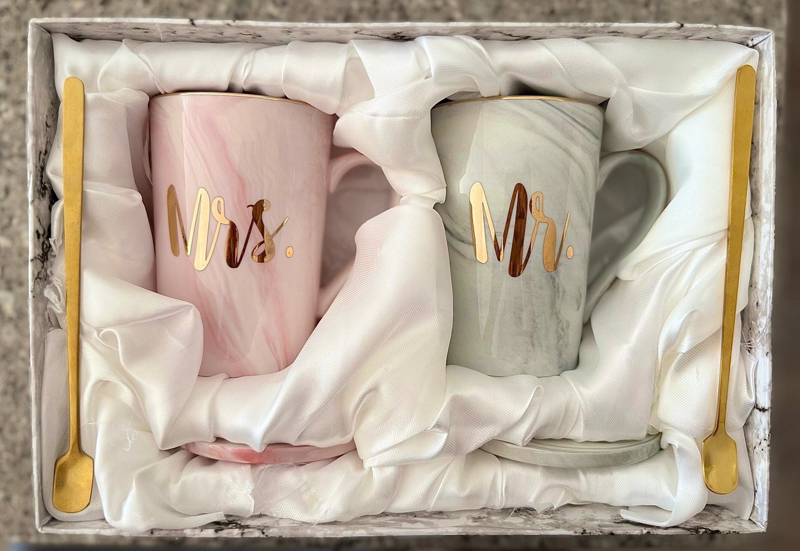 Mr. & Mrs. Bride and Groom Couple Coffee Mug Gift Set
