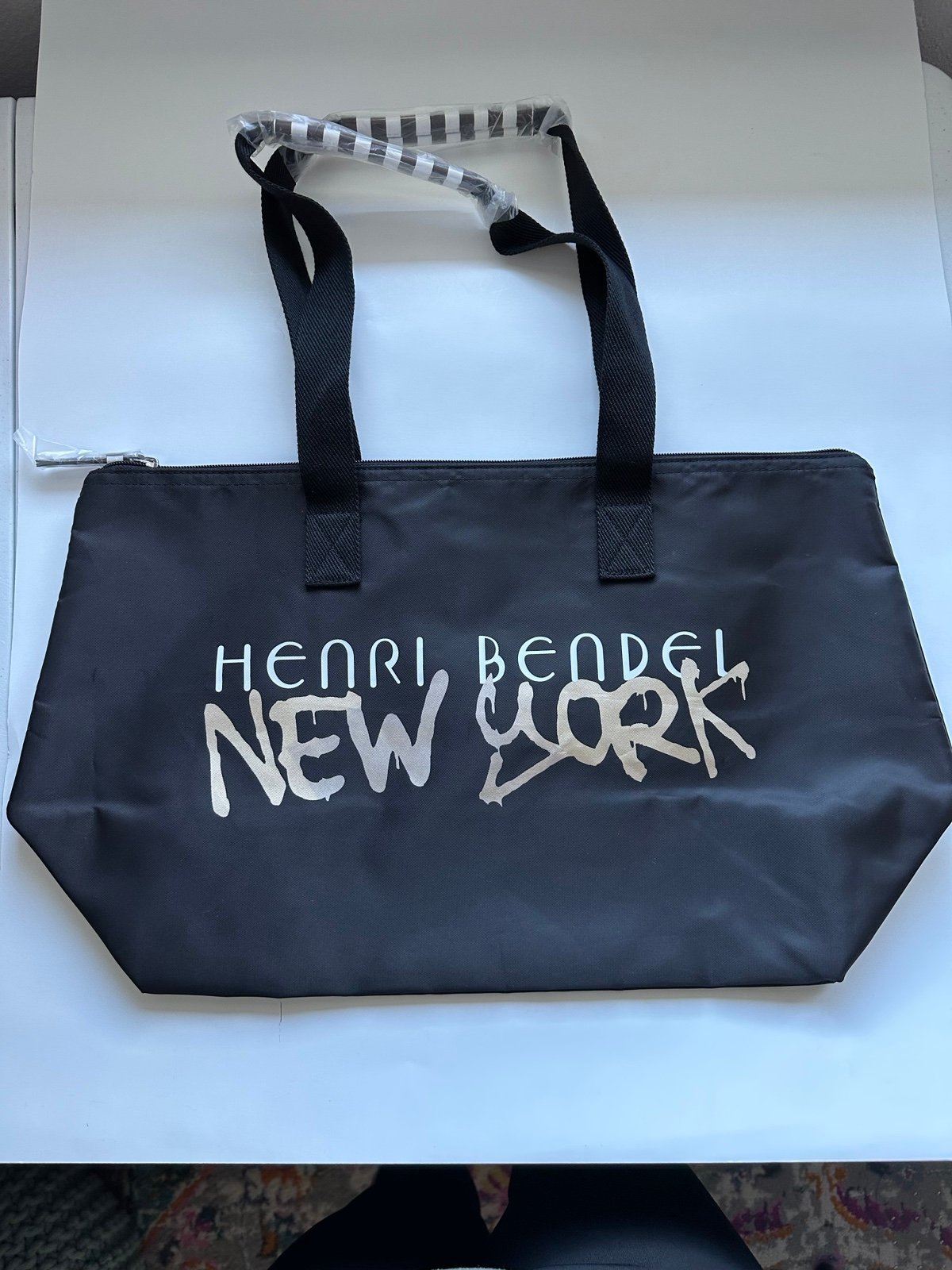 Henri Bendel zipper closure tote bags