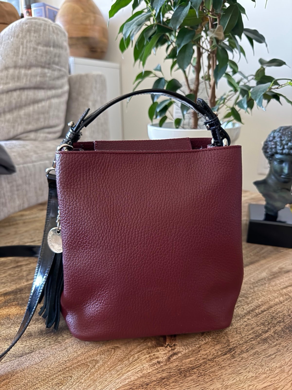 Prune Leather bucket bag
