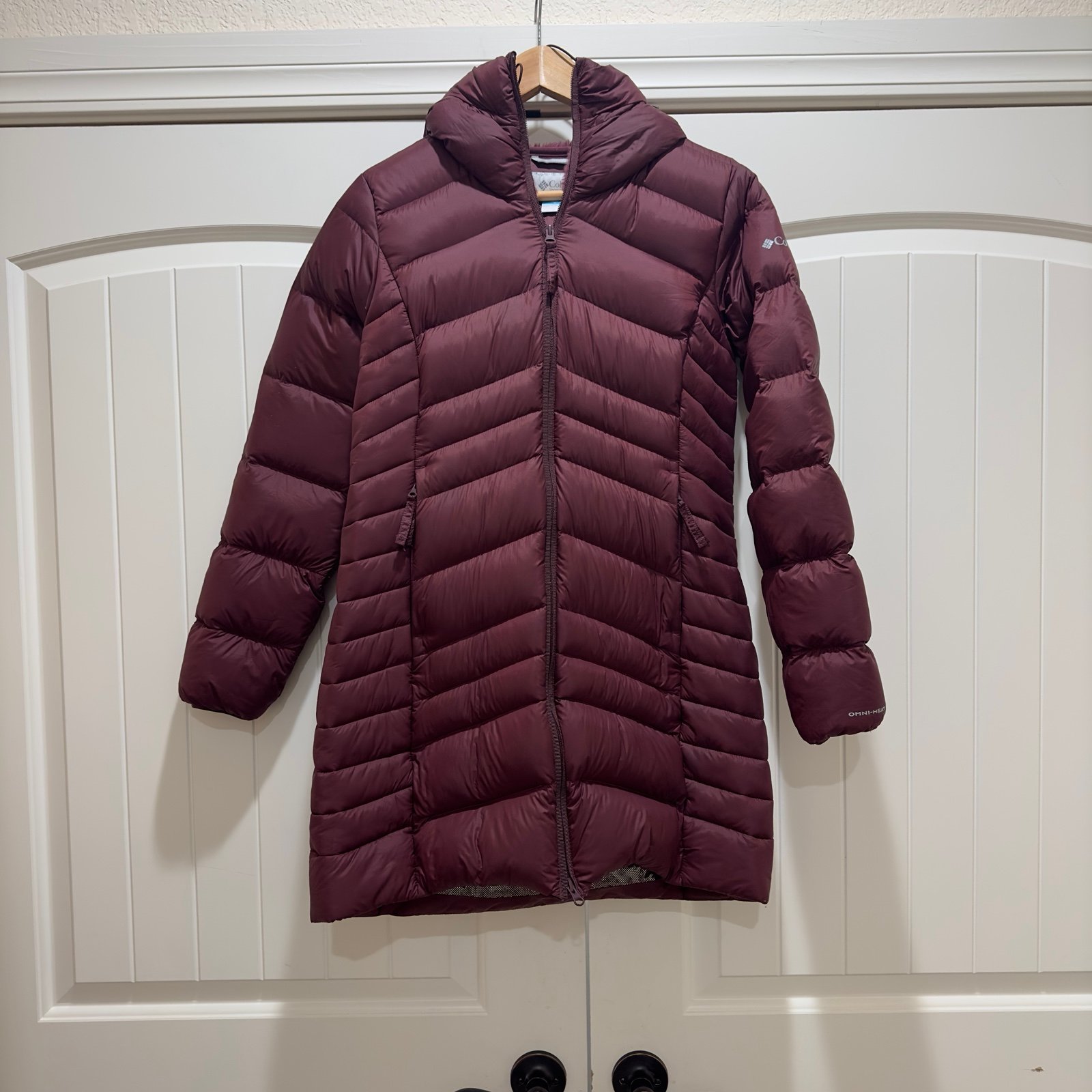 womens Columbia puffer jacket