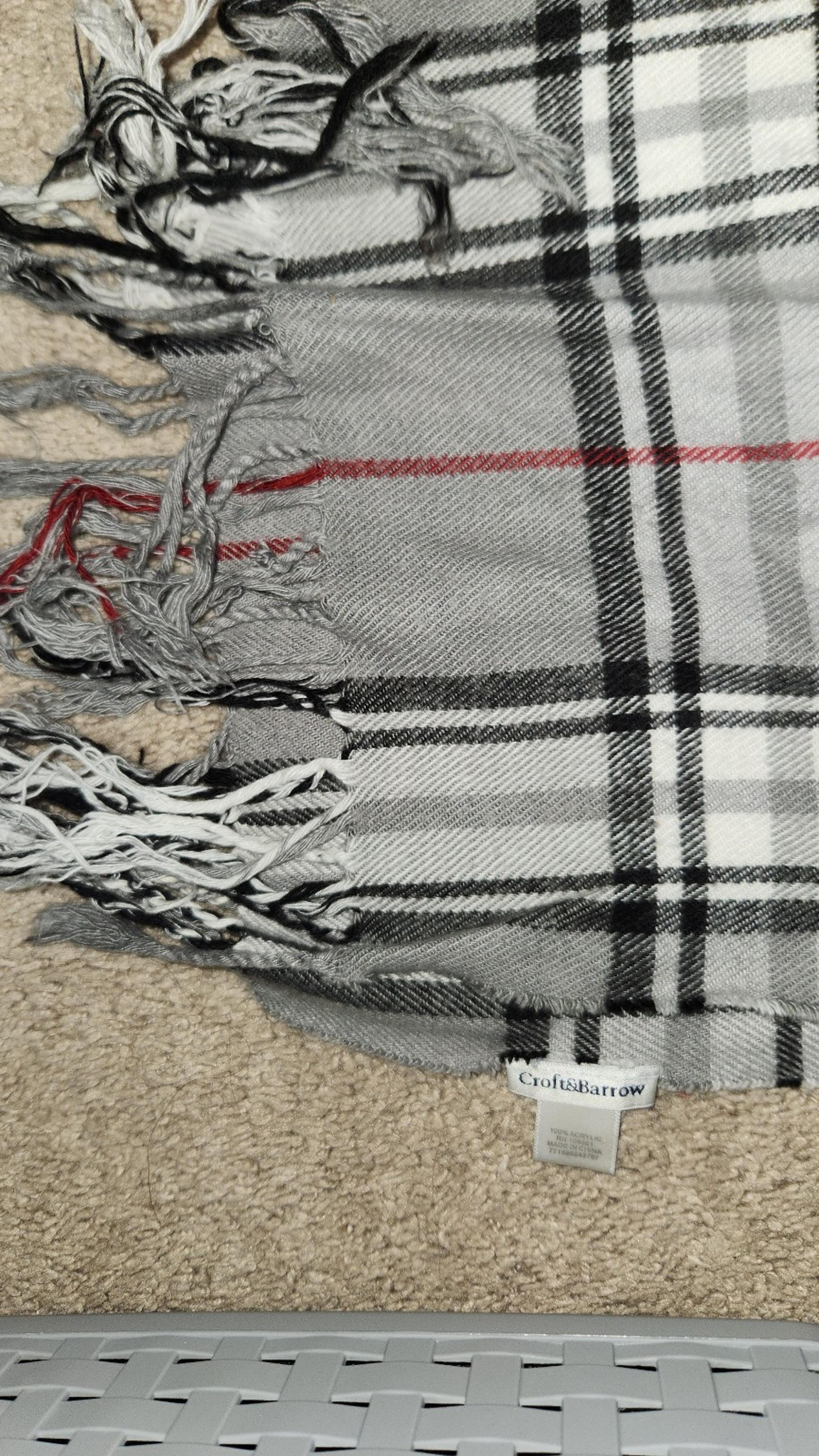 Croft & Barrow scarf