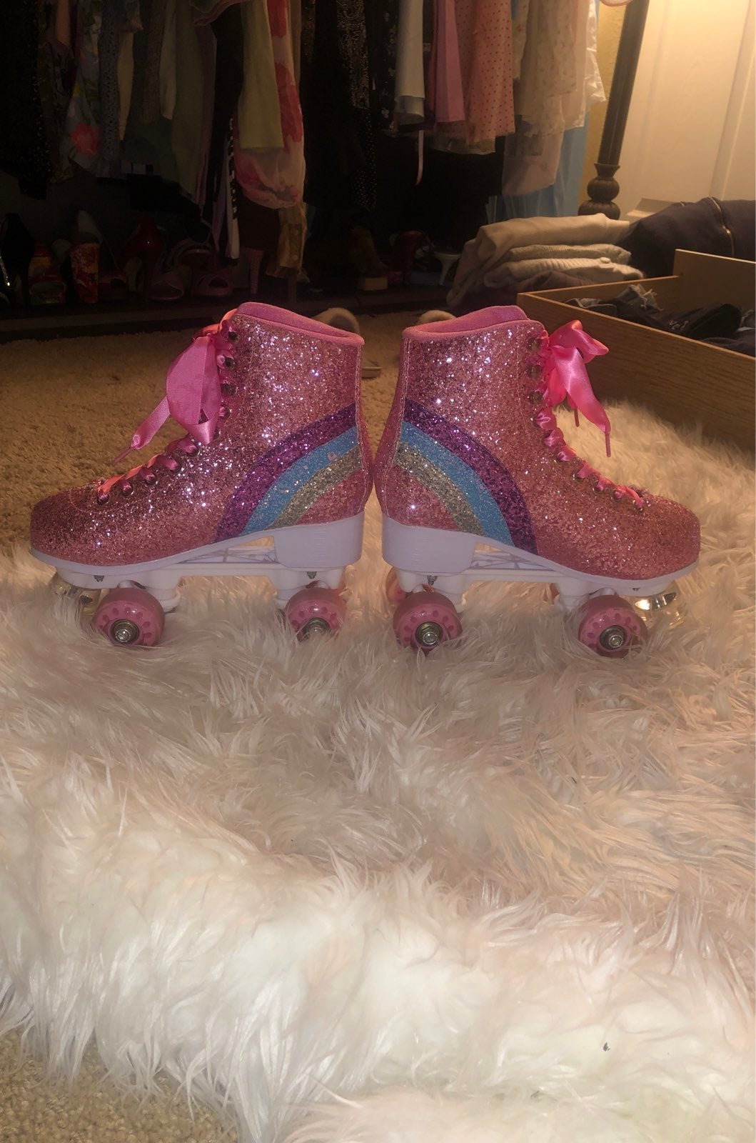 disco derby glitter roller skates