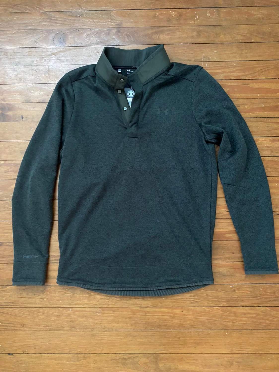 Under Armour Mens golf water-repellent pullover small