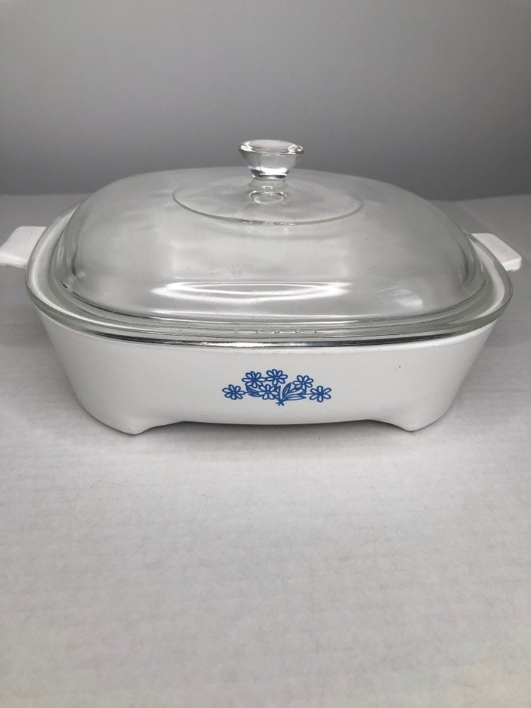 Pyrex Corning Ware white blue cornflower casserole dish browning unique