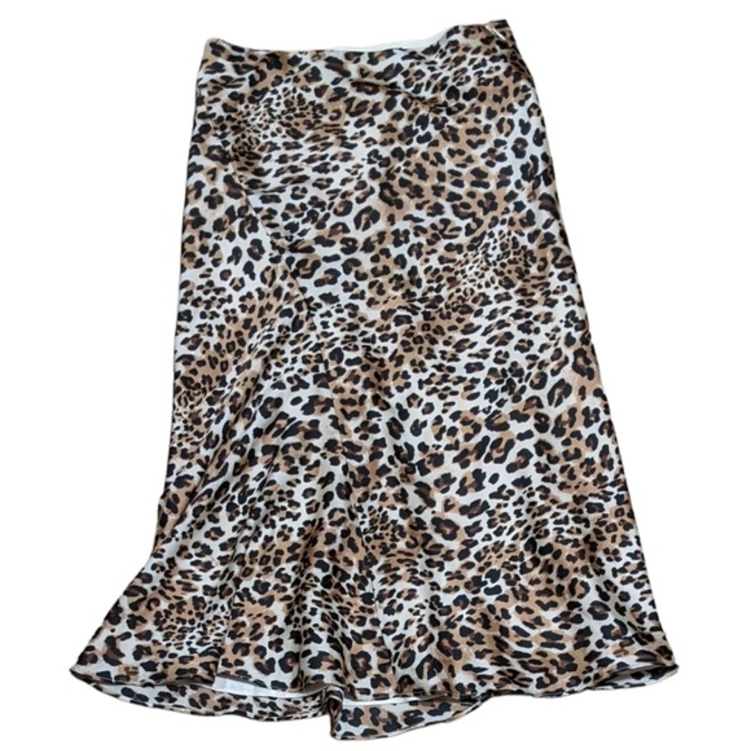 Marjorelle Revolve Kara midi leopard print flounce hem skirt Small