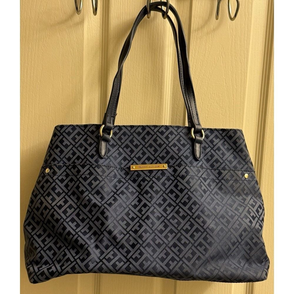 TOMMY HILFIGER Womens Purse/ Bag Blue Signature Logo. Large