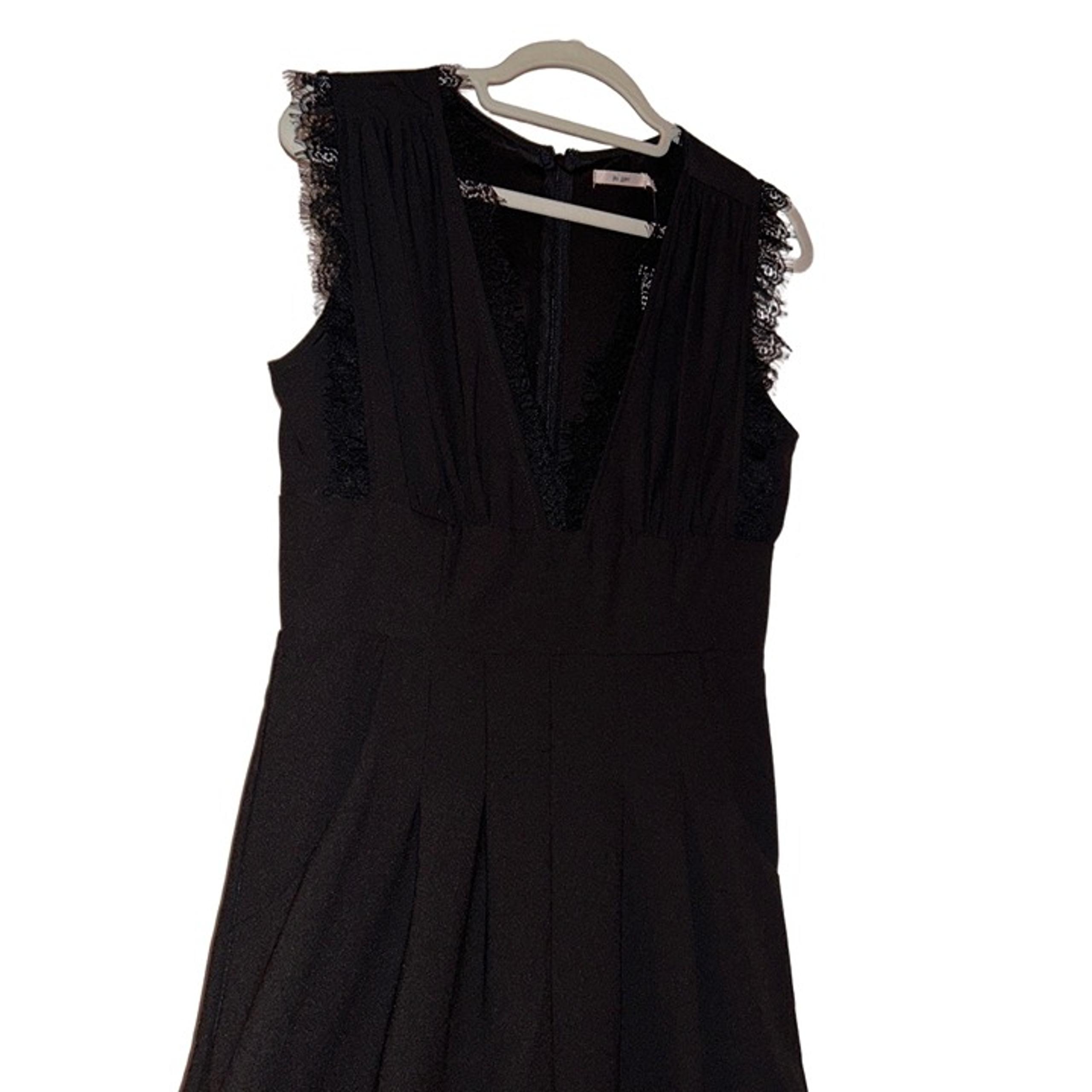 Francescas Black Sleeveless Lace Trim Pleated VNeck Jumpsuit Size S