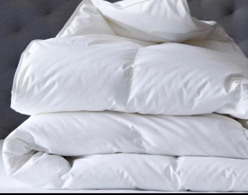 Charter Club Down Medium Beding Comforter
