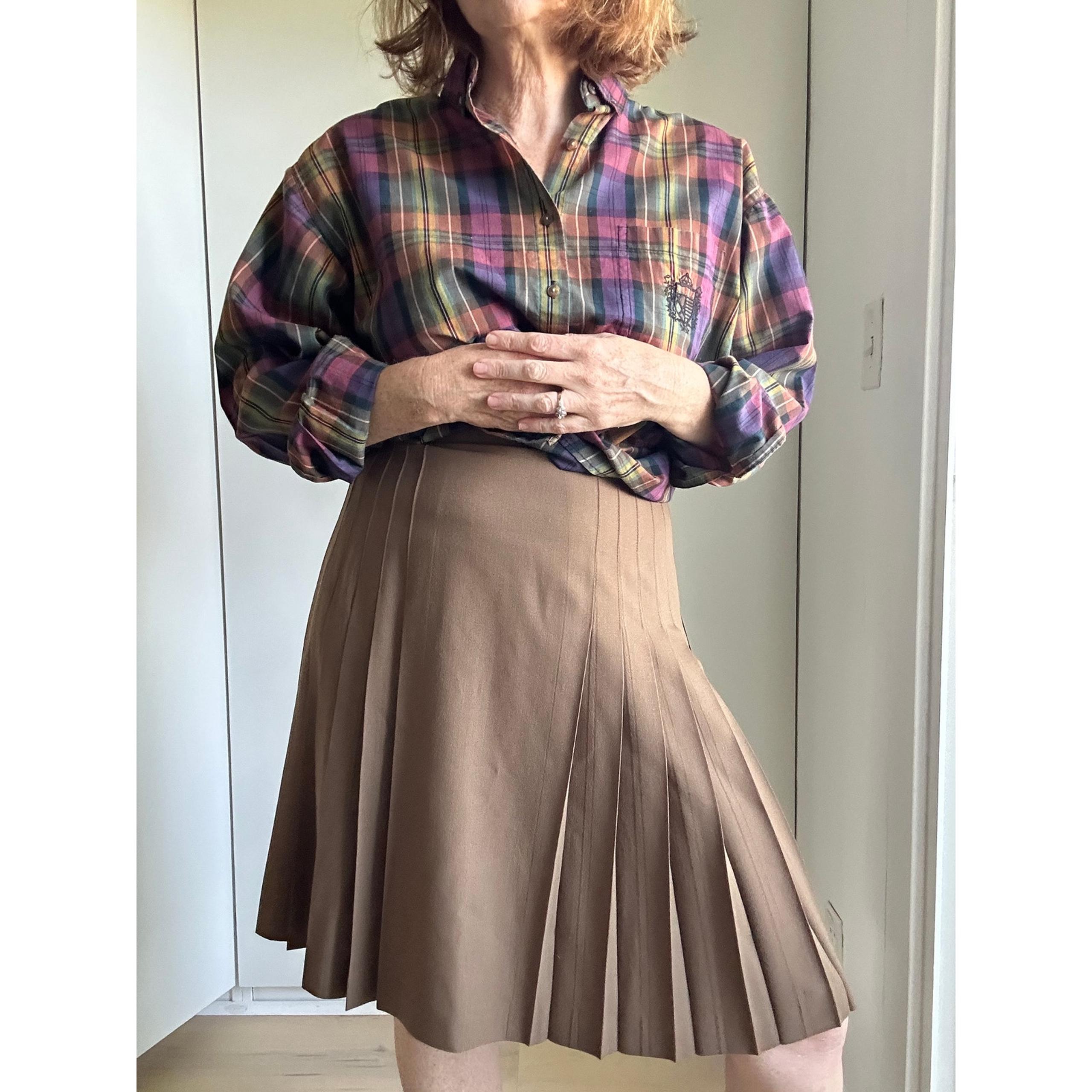 Vintage Wool Pleated Skirt Above Knee Size 28 Waist Classic Twee Prep Academia