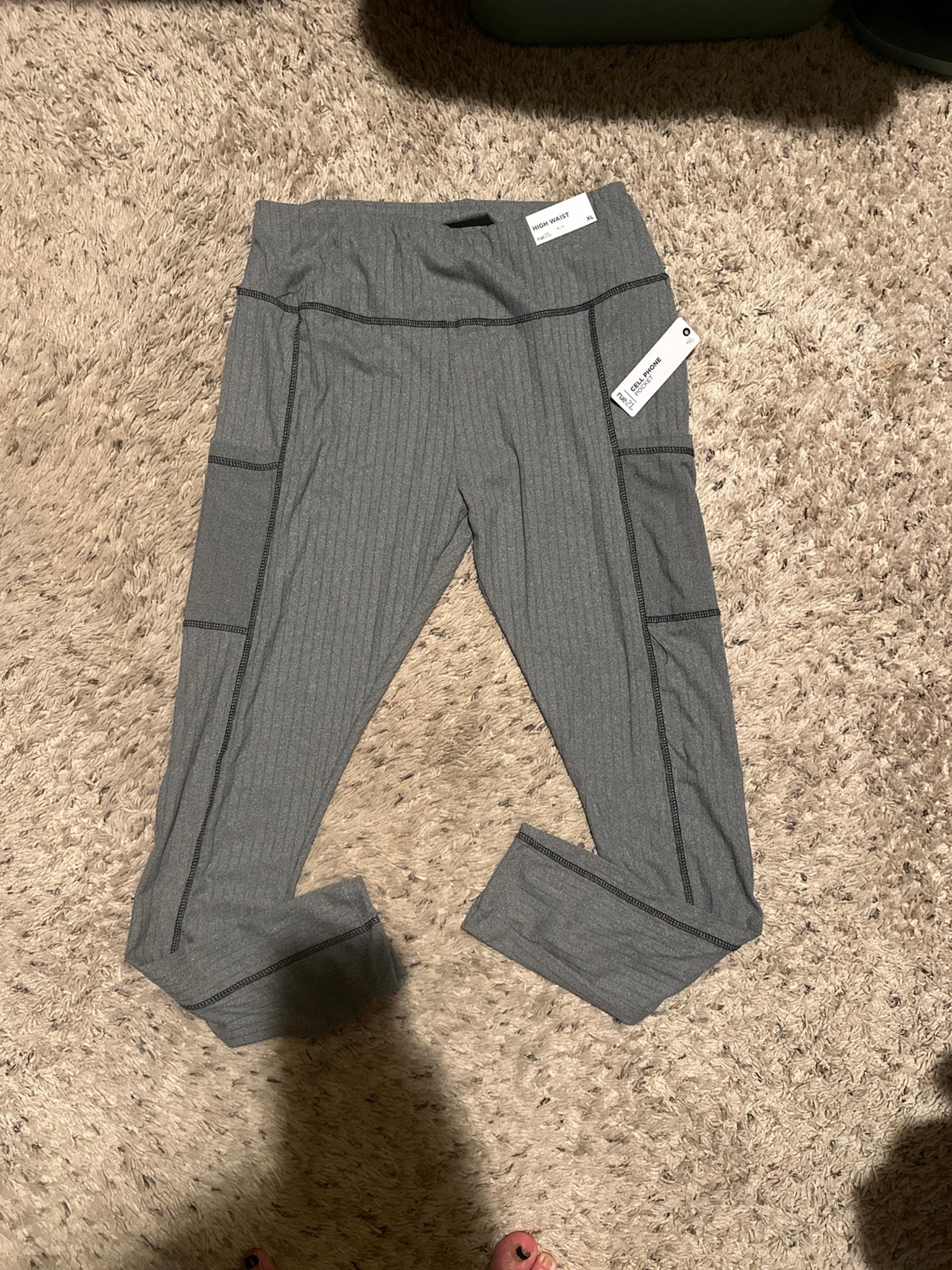 nwt leggings.
