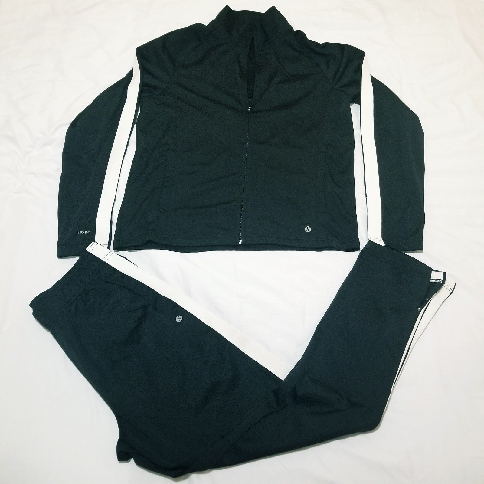 sweatshirt & sweatpants set size S/M