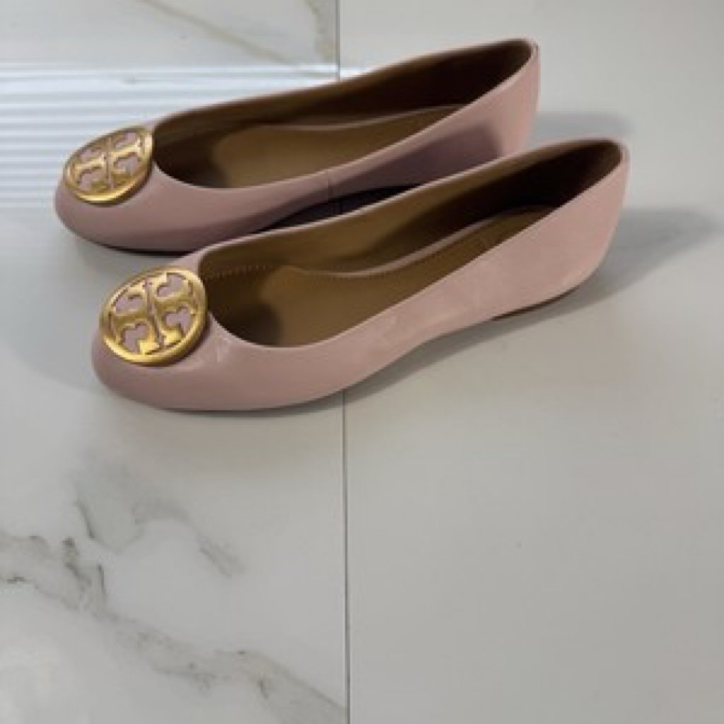 Tory Burch Soft Leather Pink Ballet Flats Gold Logo On Bow Size 5