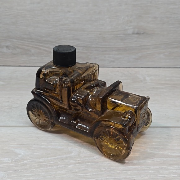 NEW Avon Tai Winds After shave vintage 5Fl.oz glass retro