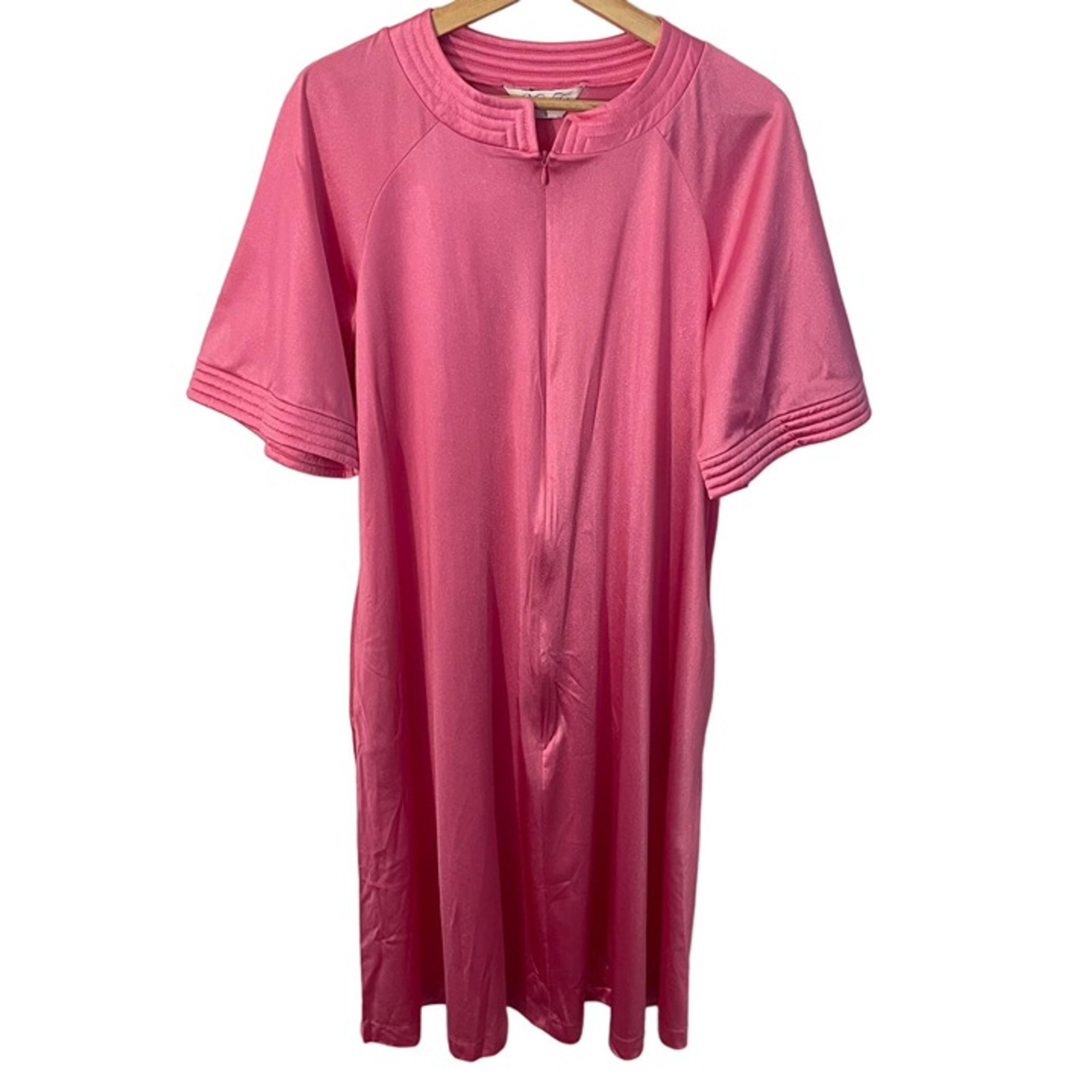 Vintage Vanity Fair Half Zip Nylon Silky Robe Women S Pink Pockets Made in USA