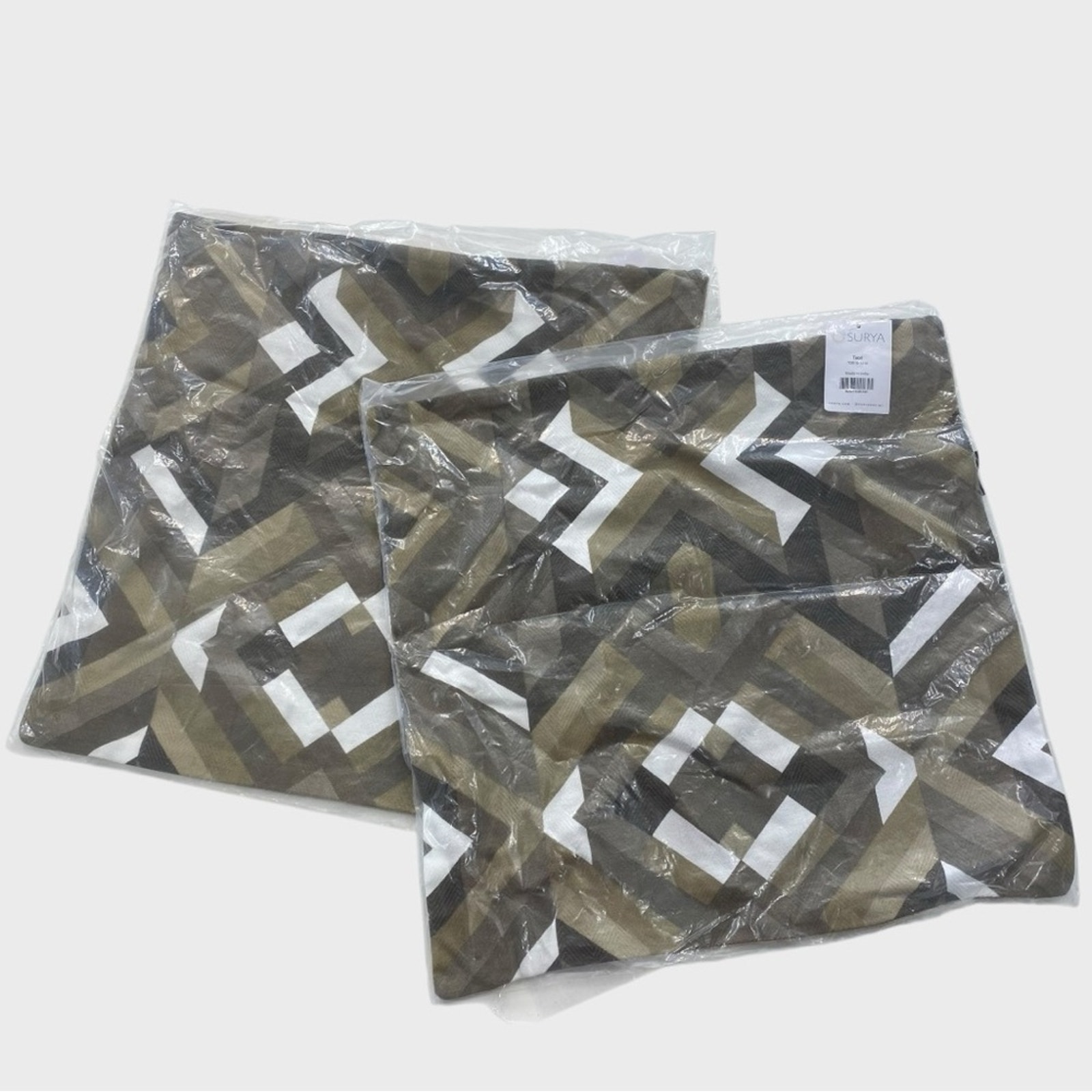 Surya NEW NWT Artistic Weavers Teori Pillow Cover Set of 2