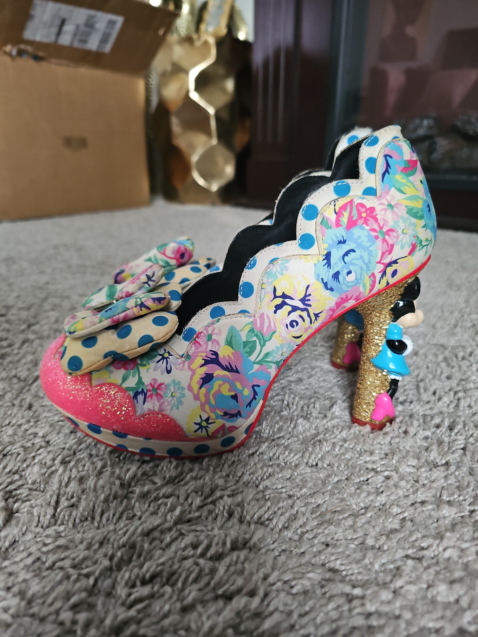 Irregular Choice hard to find Minnie Mouse floral heels