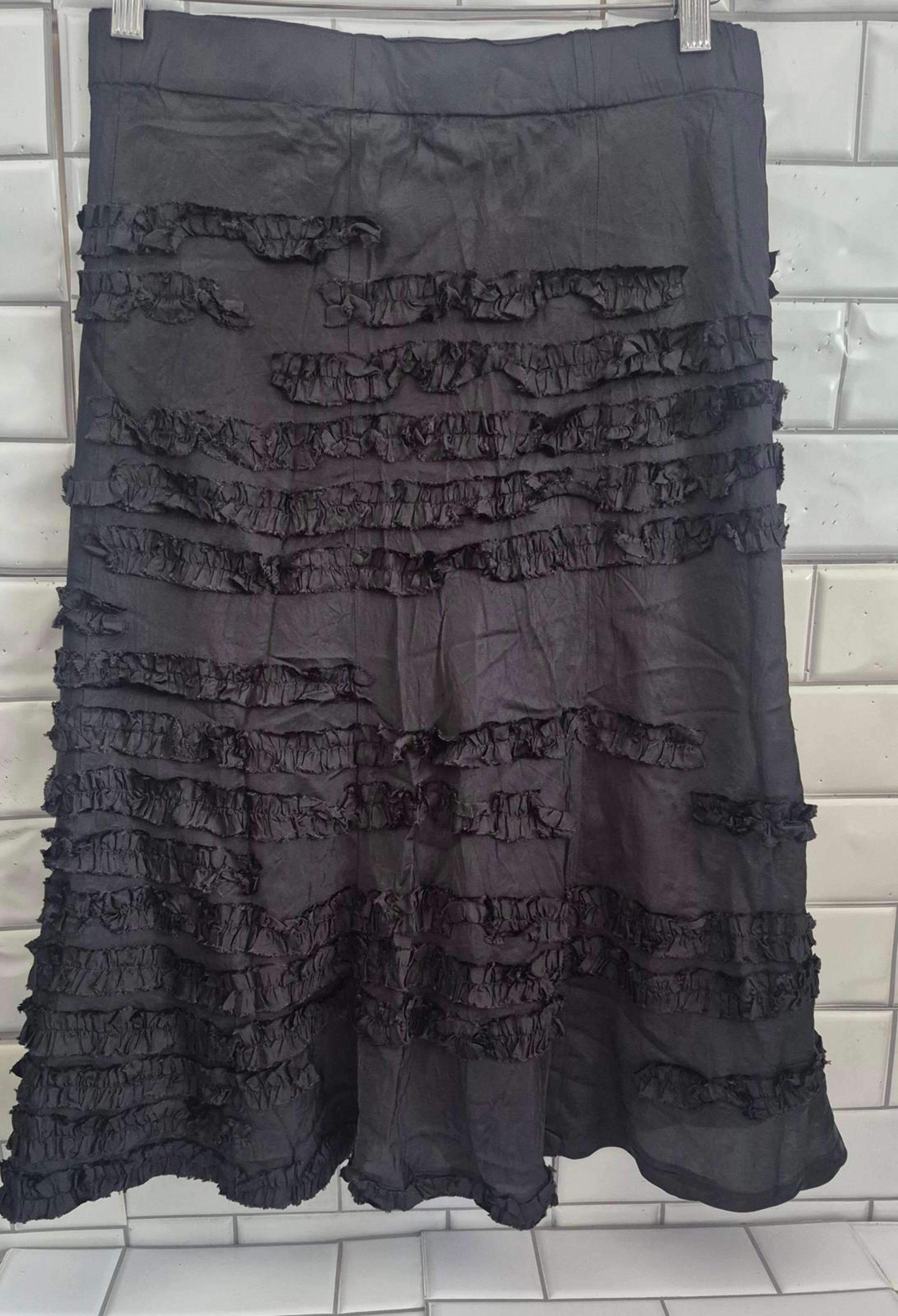 Urban Outfitters Ladies Skirt Black Silk Like Ruffle Applique A-Line Knee
