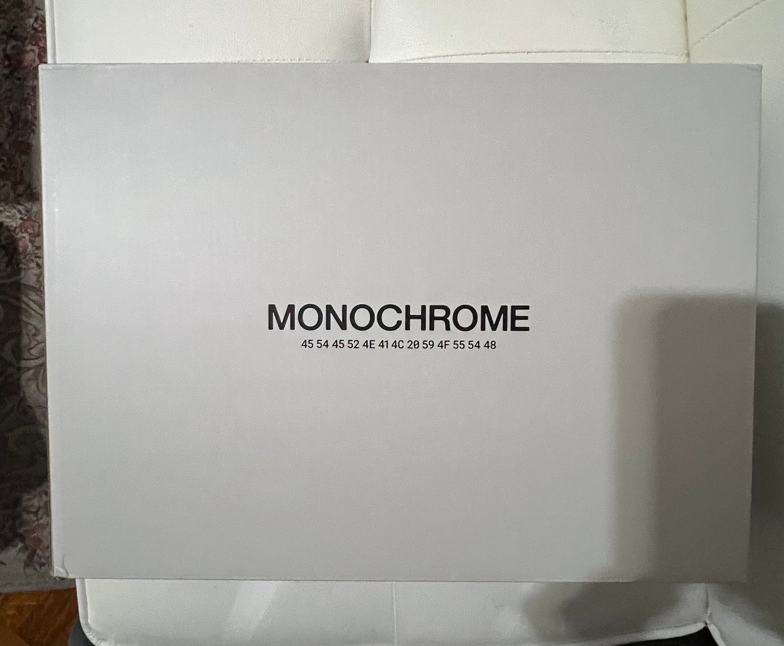 MONOCHROME]Storage Box(2024年10月末以降発送) – BTS JAPAN