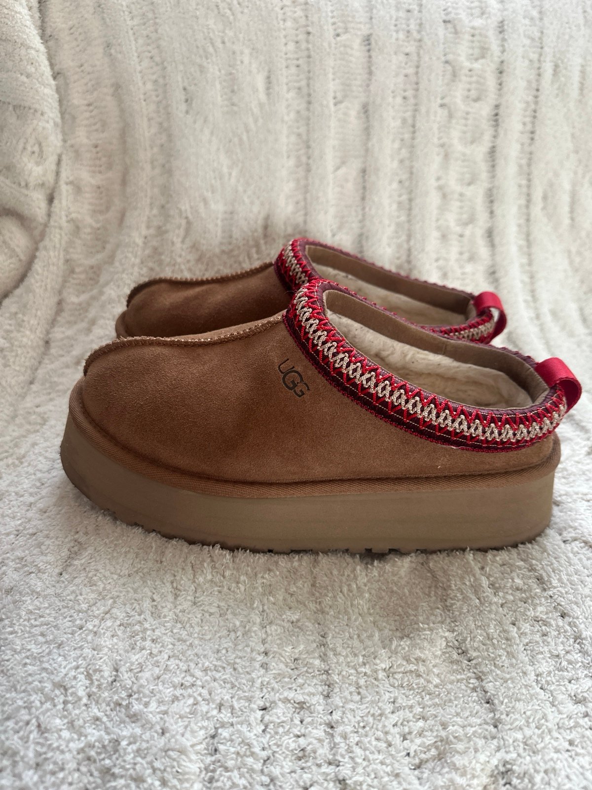 ugg tazz platform slippers