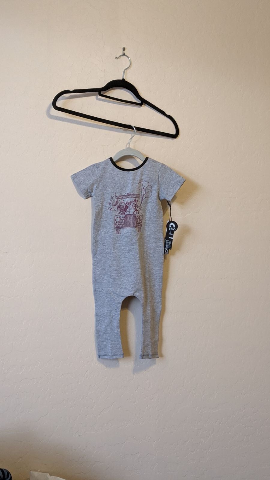 NWT Rags to Raches Party Bear