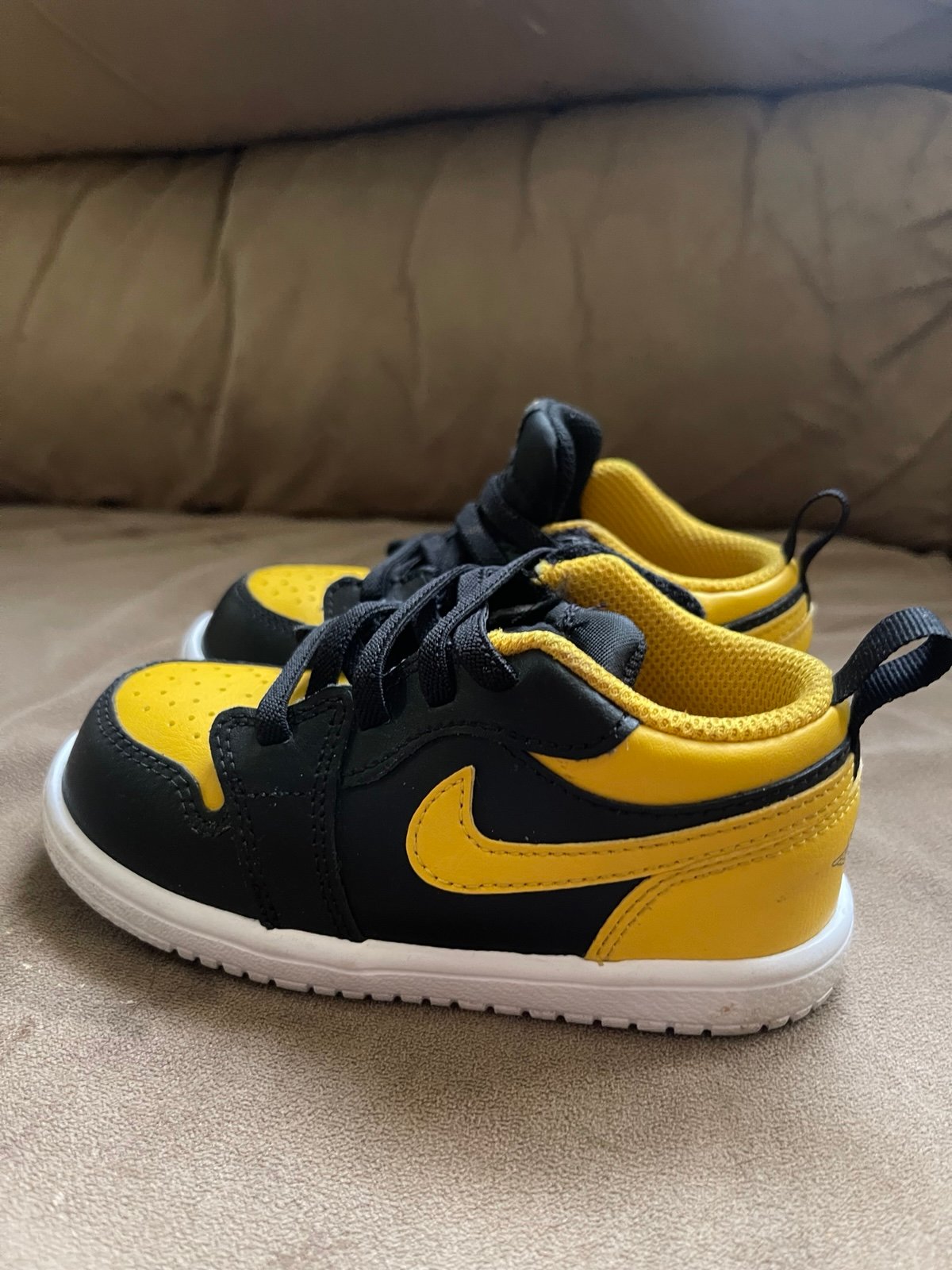 8c nike toddler shoes