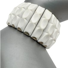 VTG 1960s Monet Expansion Bracelet Accordion Style Segmented White Lucite