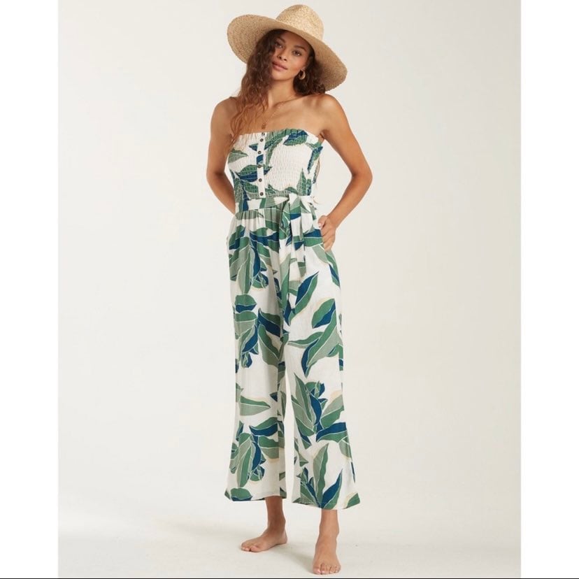 8 BLACK BNWT BILLABONG LADIES WEEKENDER PLAYSUIT RRP $79.99 SMALL 8 BLACK BNWT BILLABONG LADIES WEEKENDER PLAYSUIT RRP $79.99 SMALL