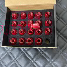 20PCs Red Rays Style Lug Nuts M12x1.25