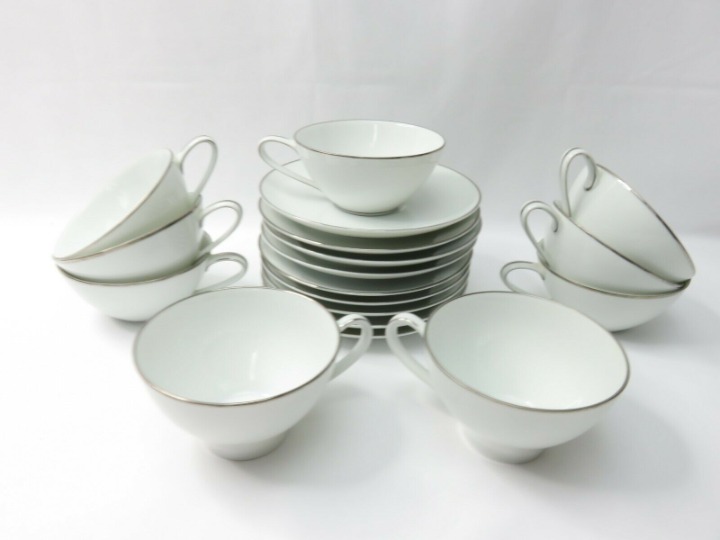Noritake China 9 tea cup set with plates