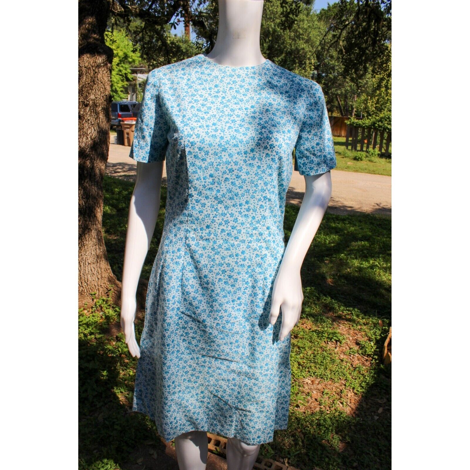 Vintage Handmade Floral Blue Midi Dress Short Sleeves & Fitted Waist