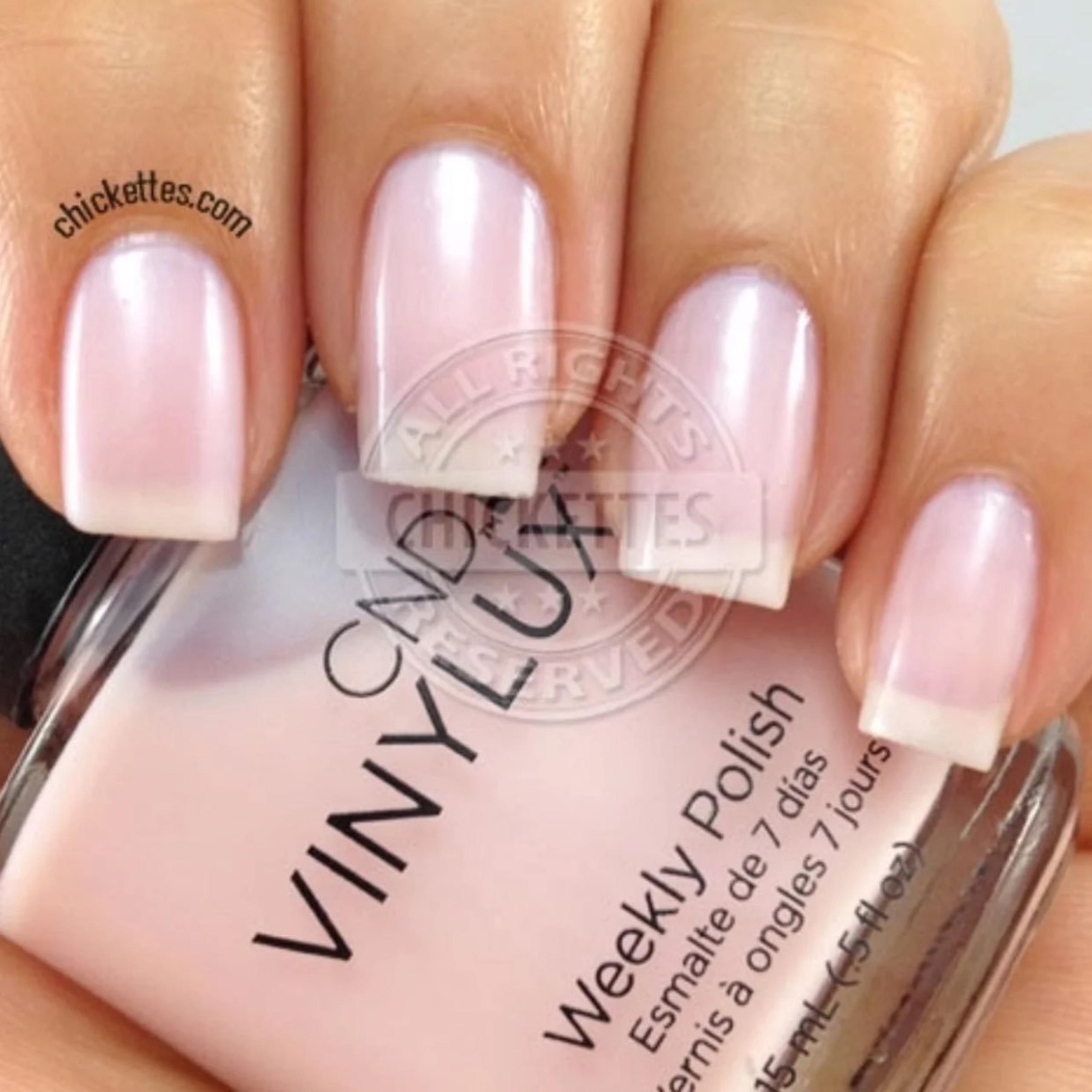 CND Vinylux Longwearing Weekly Nail Polish ❤️ NEGLIGEE 132 7-Free