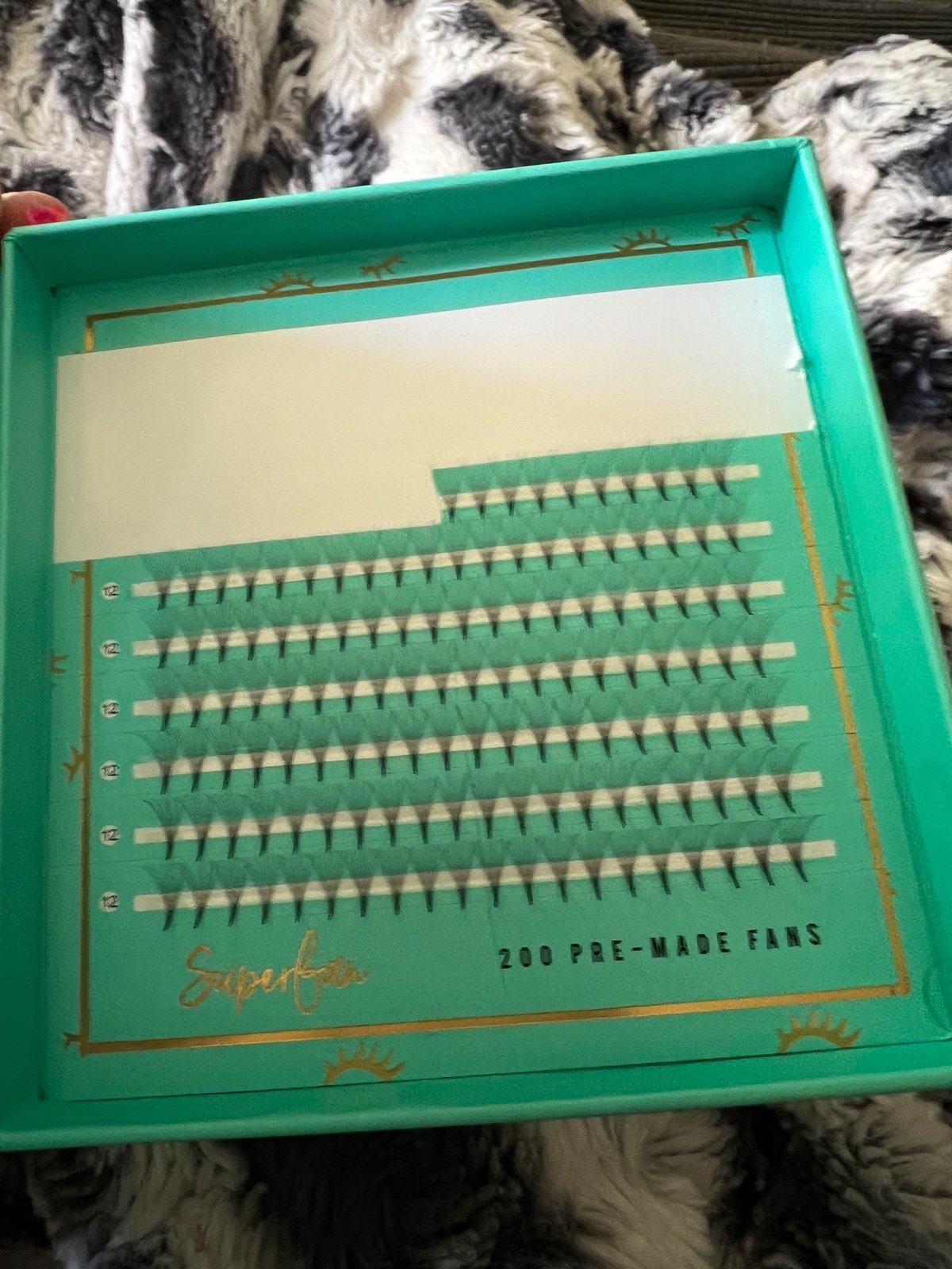 LBLA superfan lashes