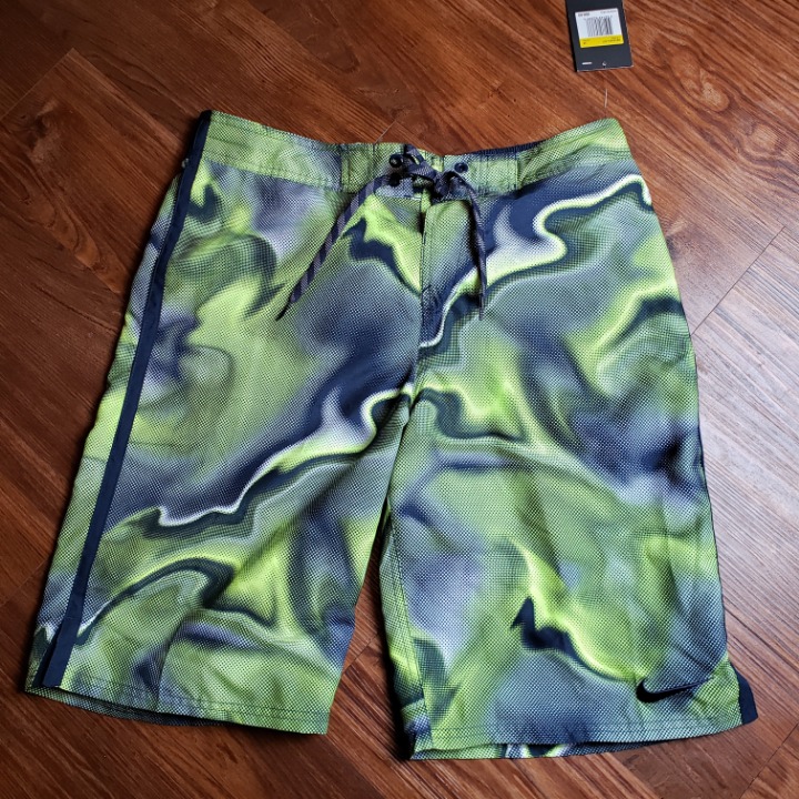 Nike Men's Green Board Shorts Swim Sz M