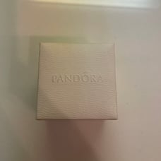 Pandora ring