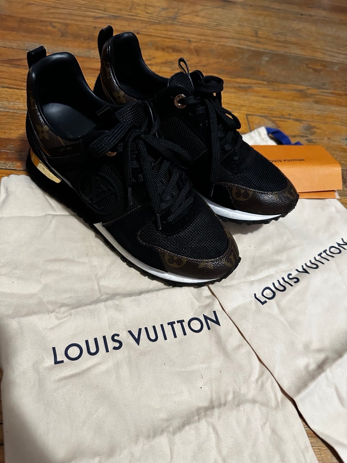 Louis Vuitton sneakers women