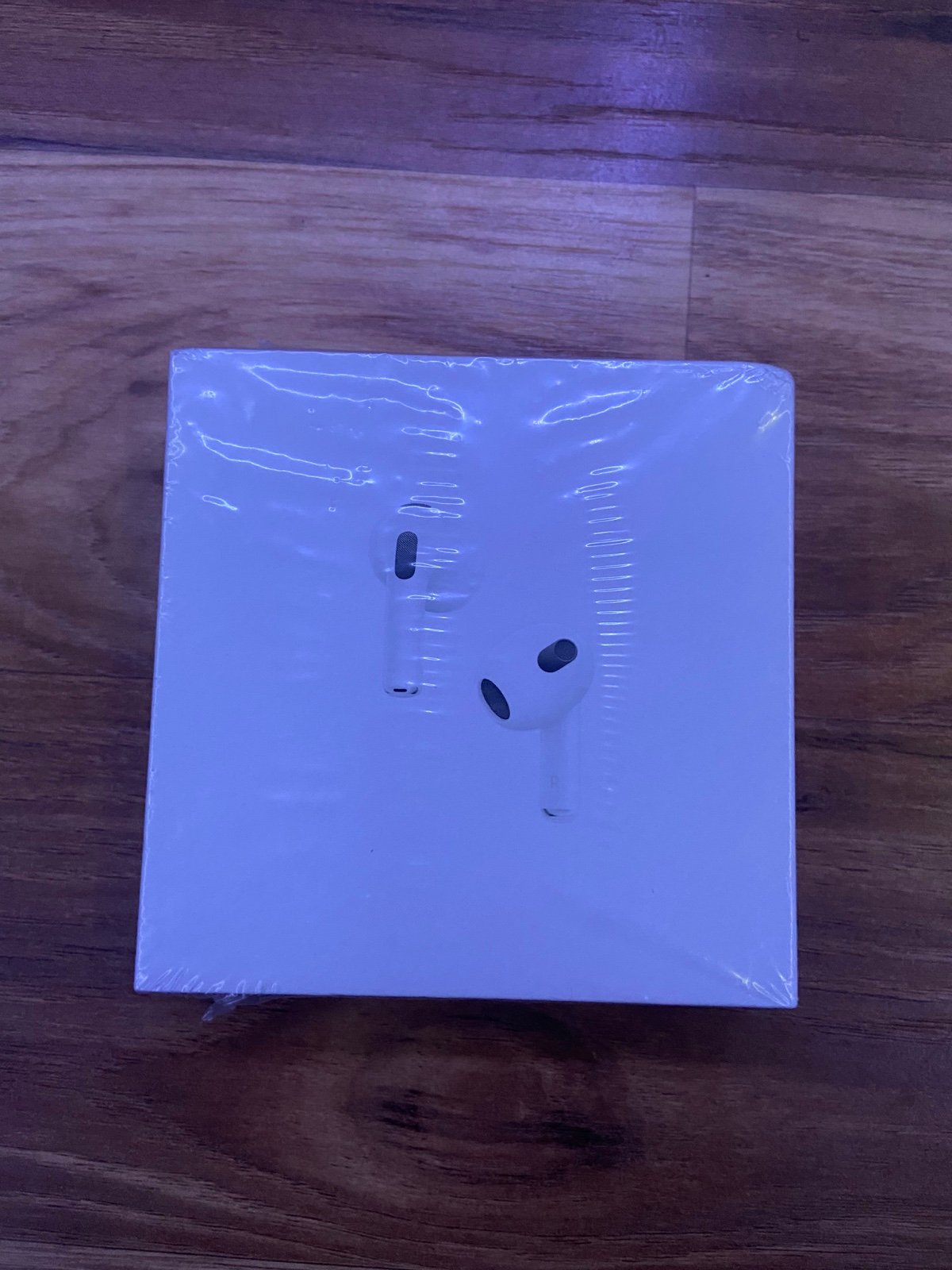 AirPods