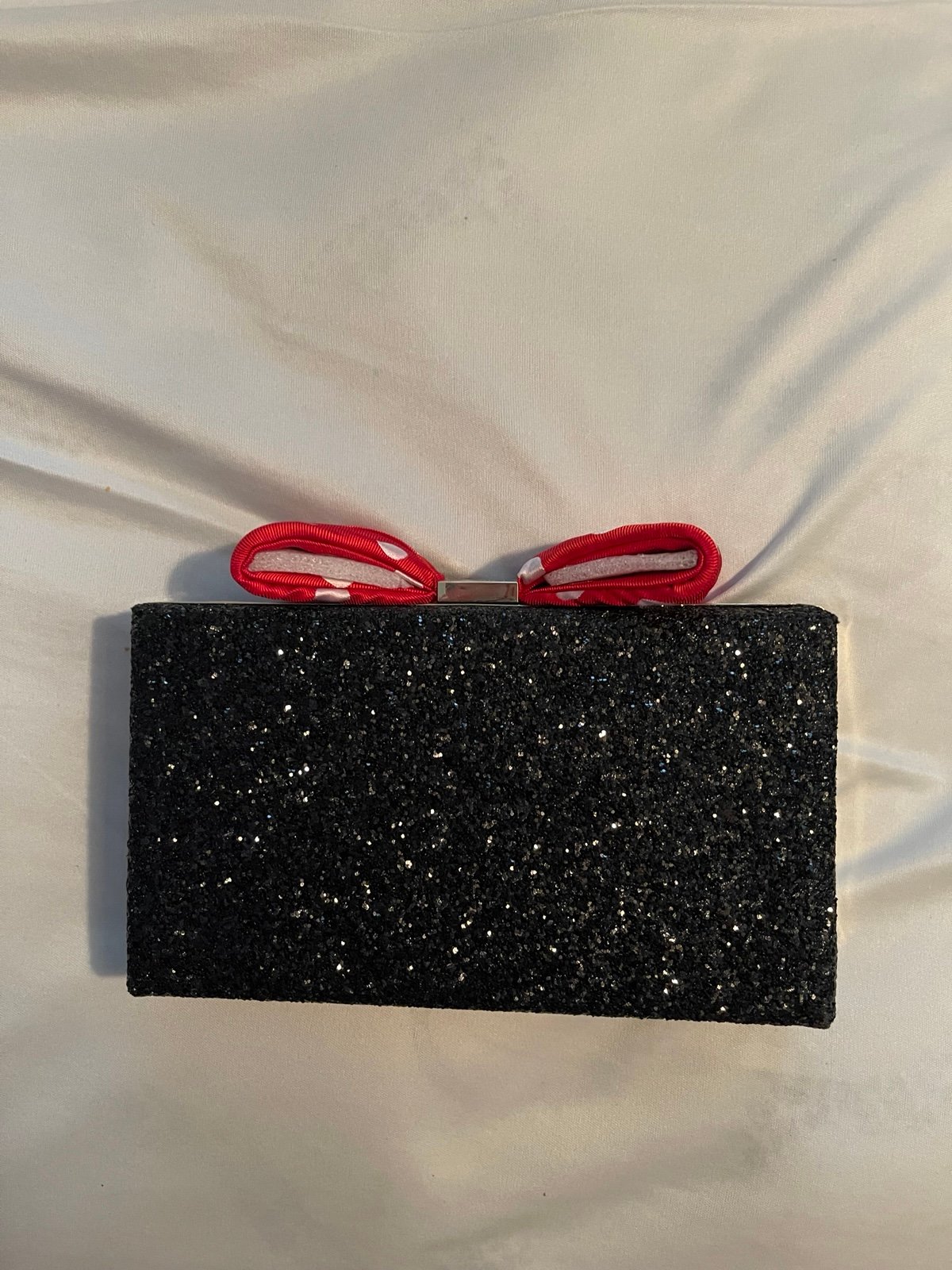 Kate spade Minnie Mouse clutch