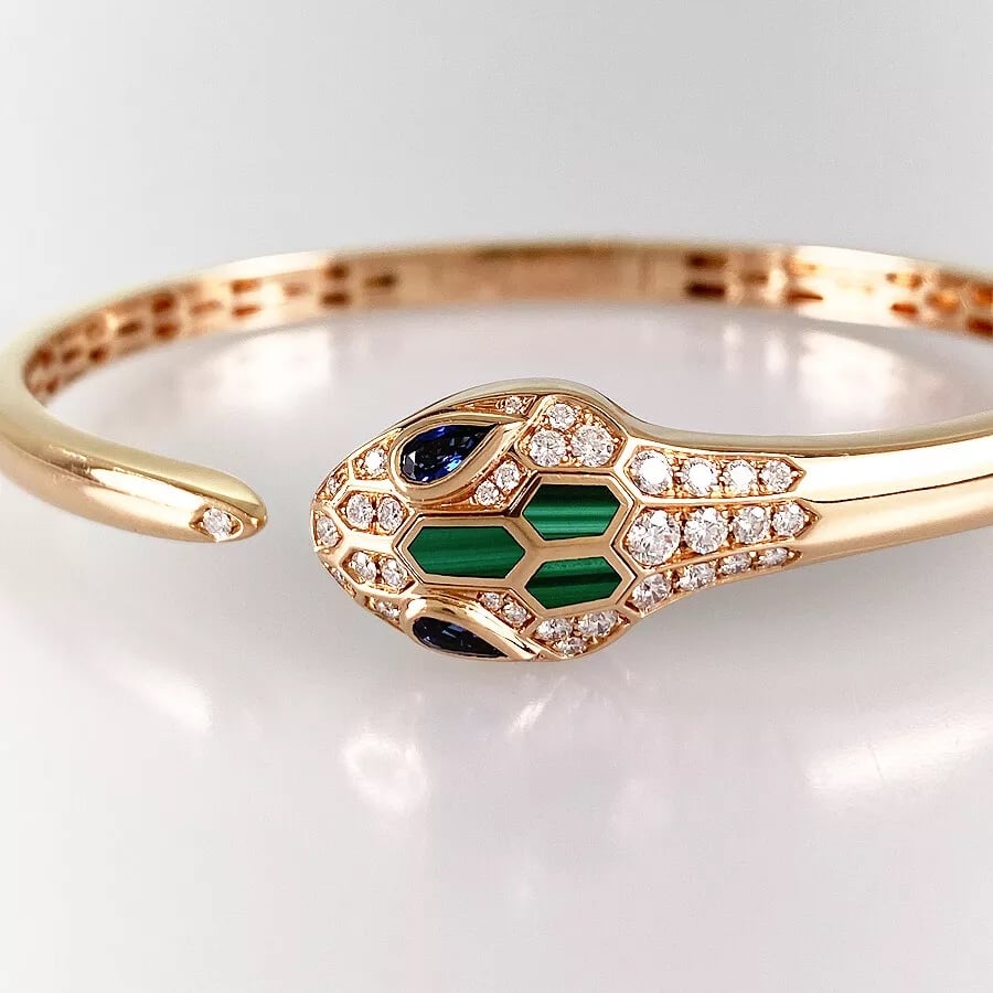 Diamond and Malachite Bangle in Rose Gold