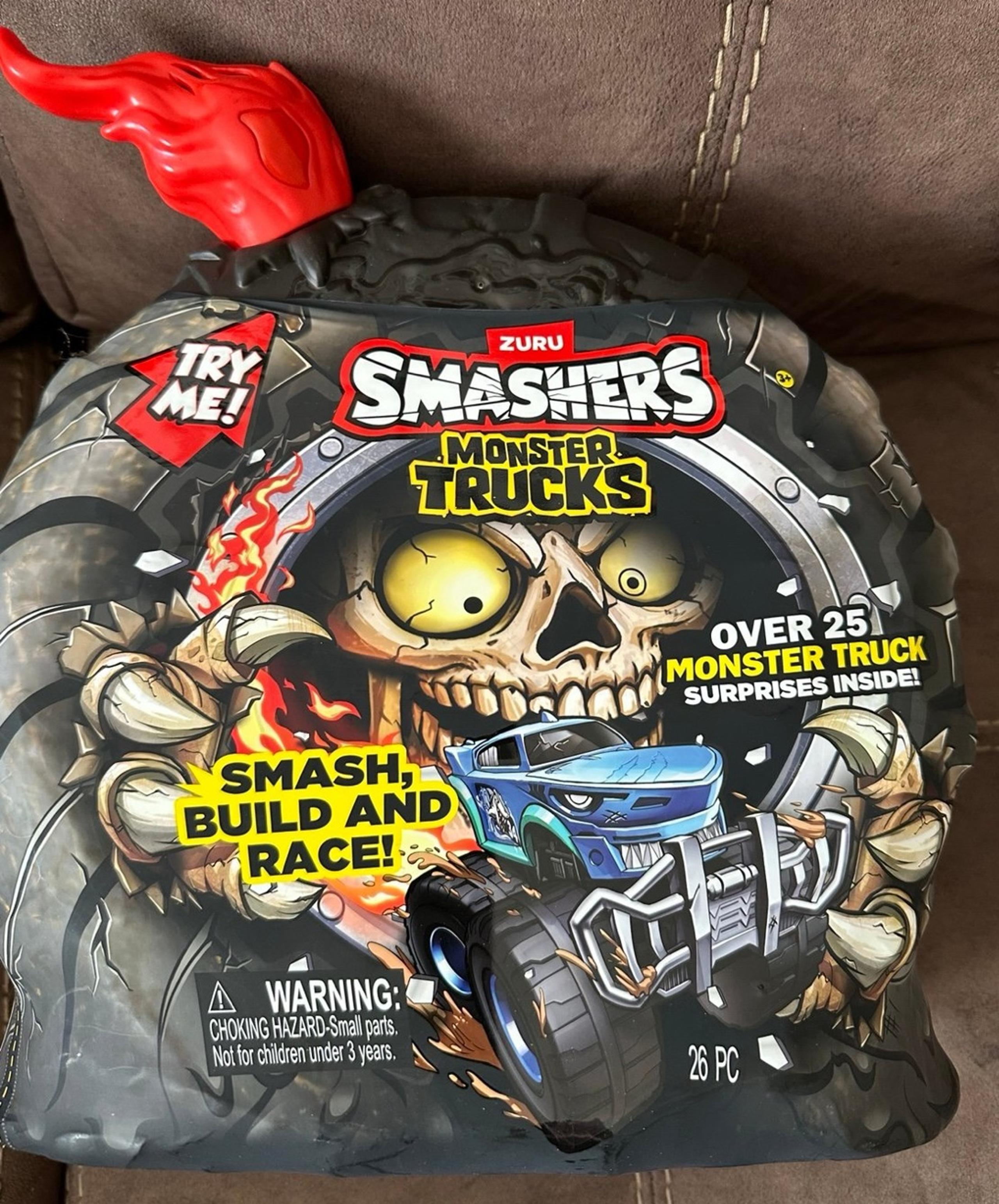 New Zuru smashers monster trucks play set

*** bundle items to save on shipping
