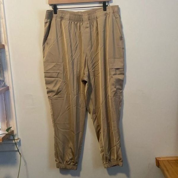 CALIA by Carrie Underwood Taupe Shiny Cargo Jogger Pants Size XL