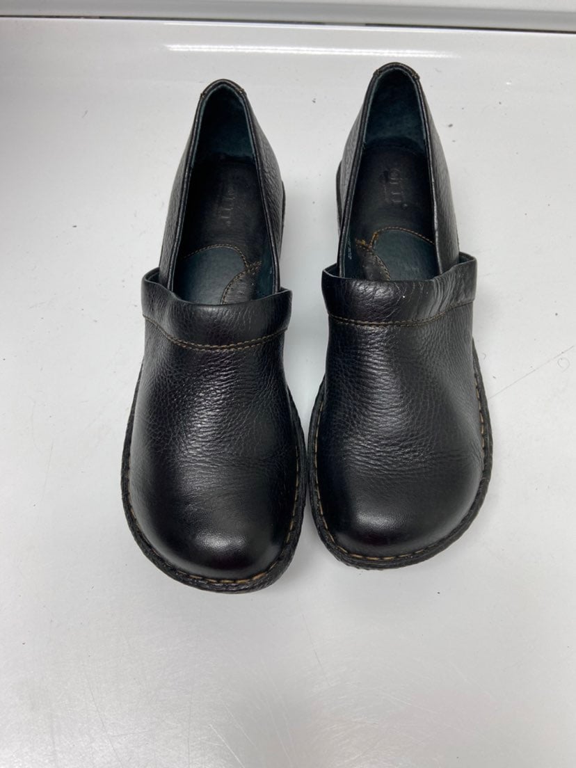 womens Born shoes 7