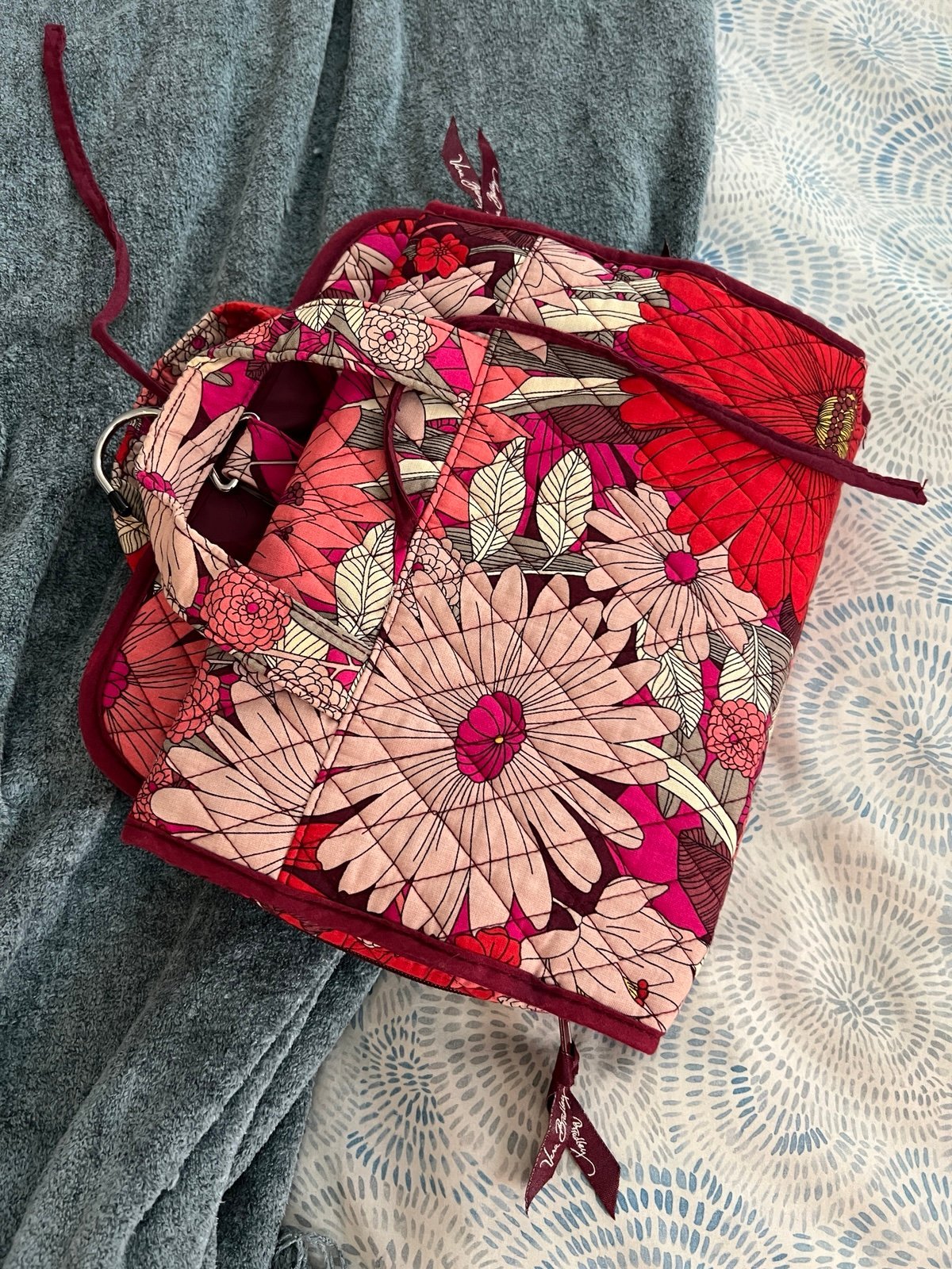 Vera Bradley Quilted Travel Hanging Organizer Floral Pattern NWOT