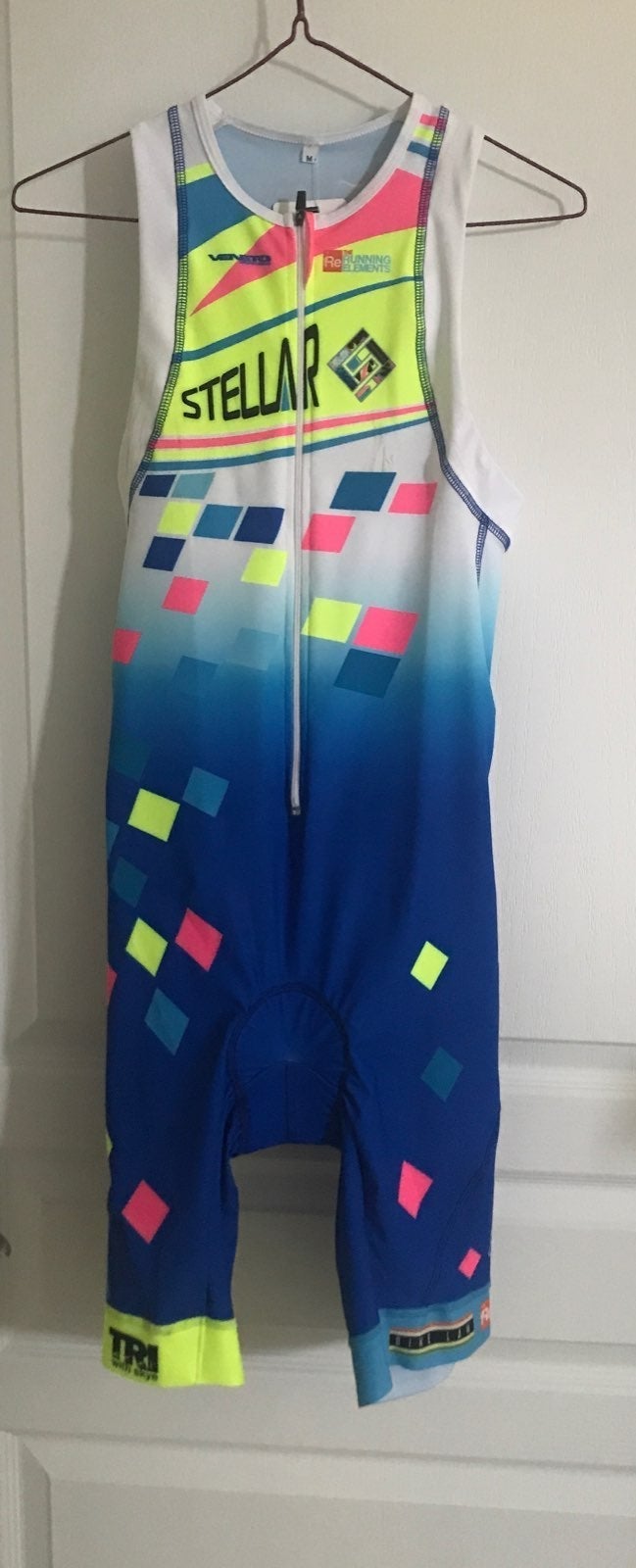 Mens triathlon suit MED NwT