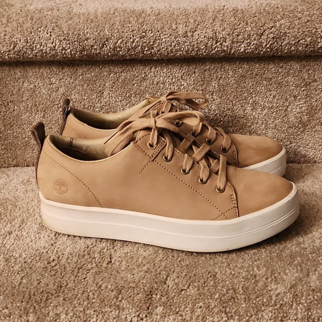 Timberland Women's Tan Leather Sneakers Size 8