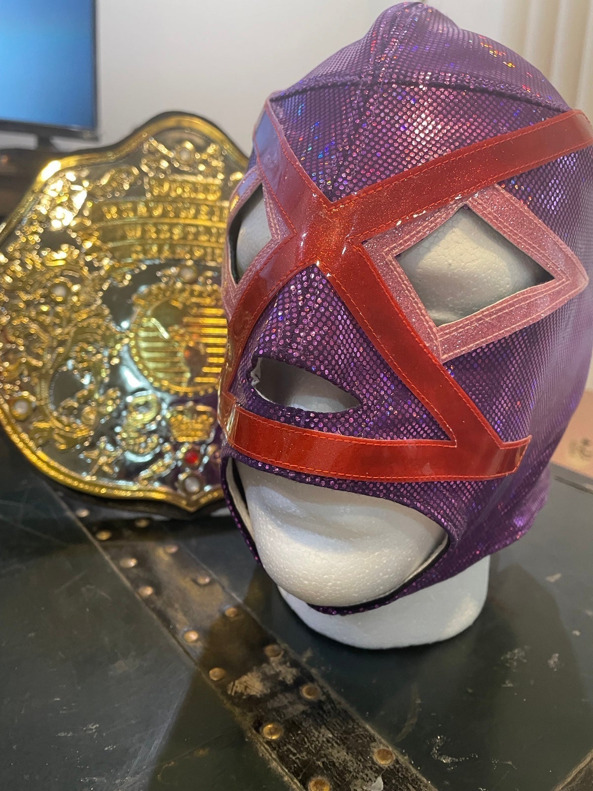 Pro wrestling, Lucha libre mask. Villano