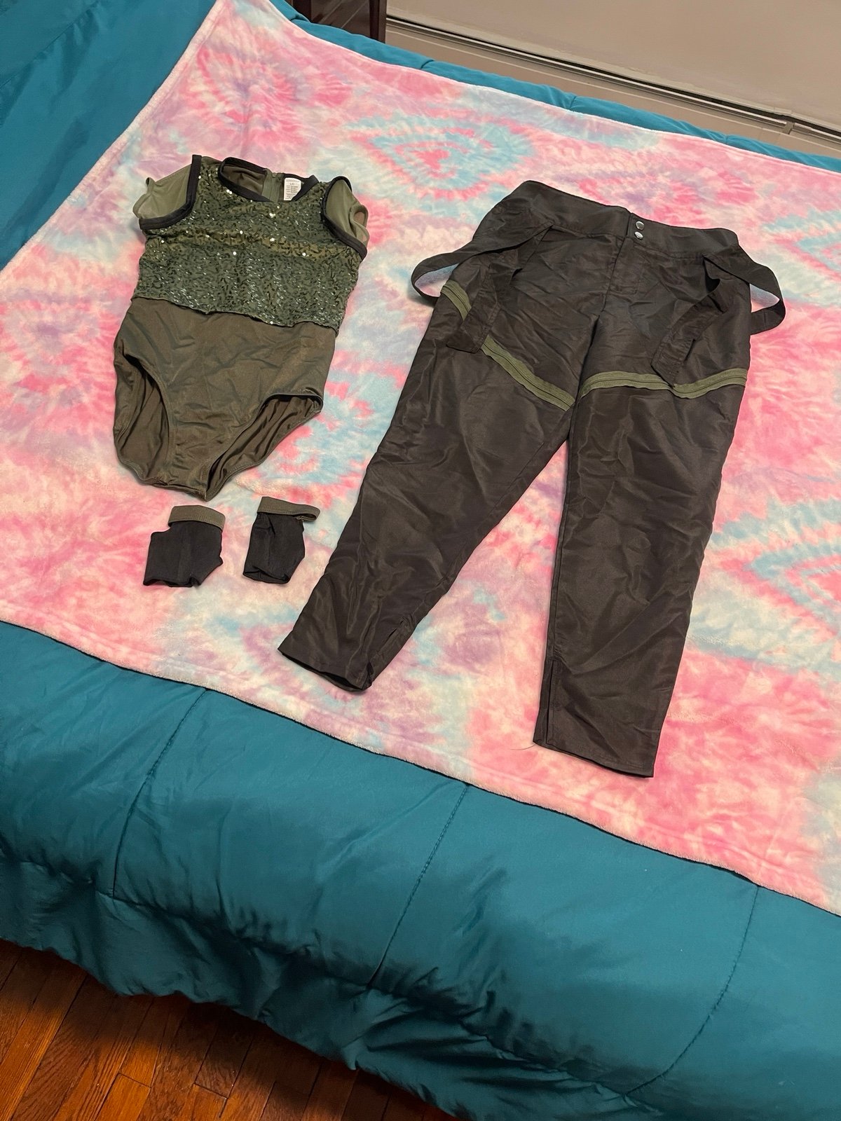 Weissman dance costume LC