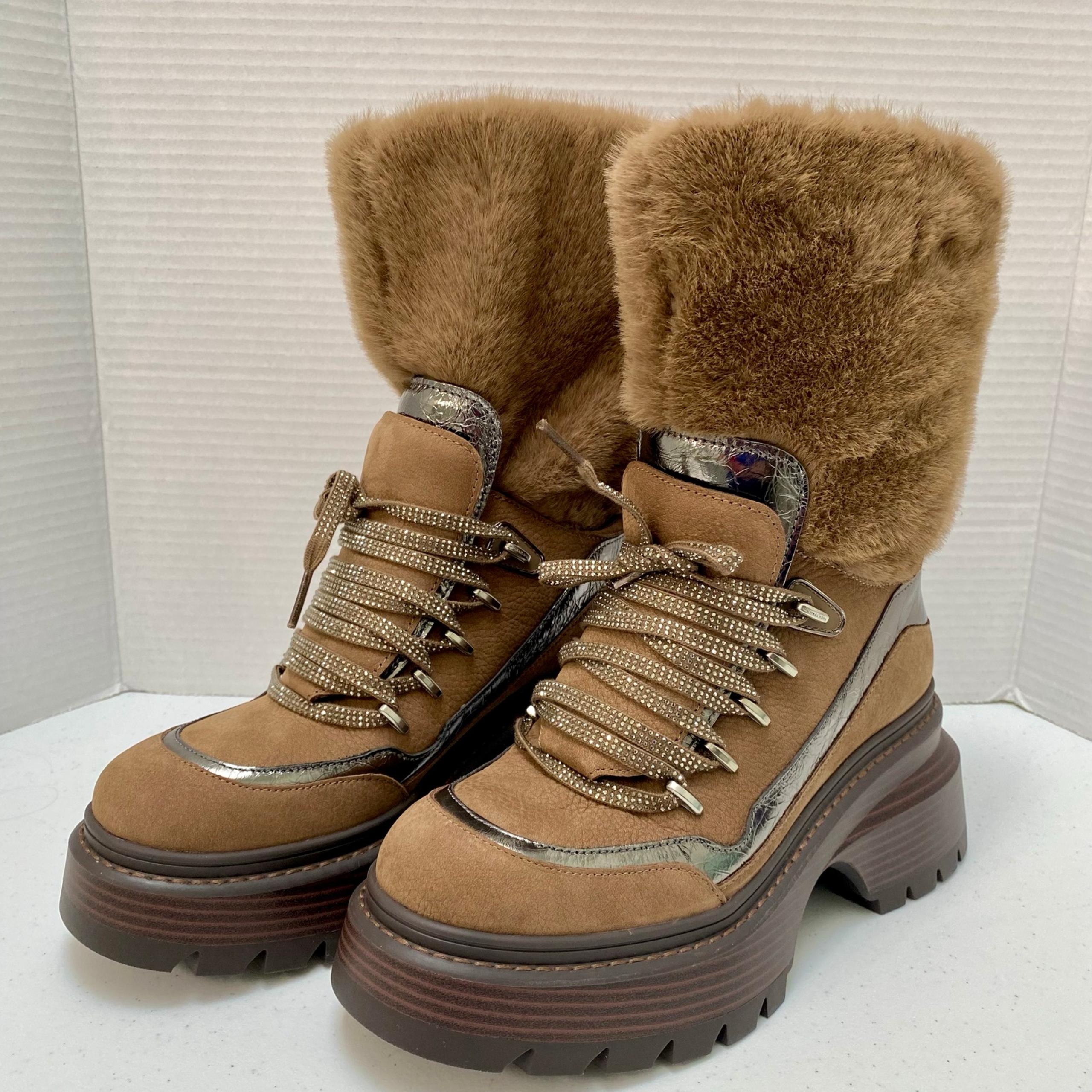 Michael Kors Shiloh Womens Boots Size 7.5 New