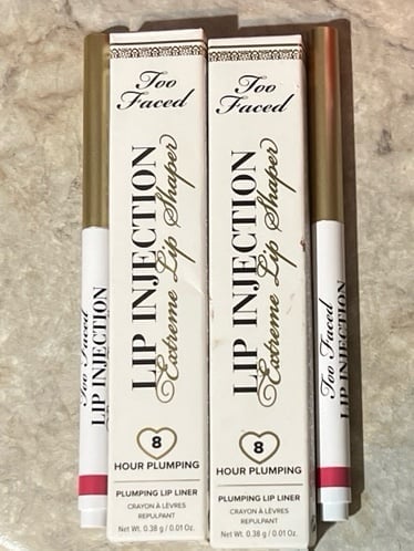 Too Faced Extreme Lip Liner Duo
