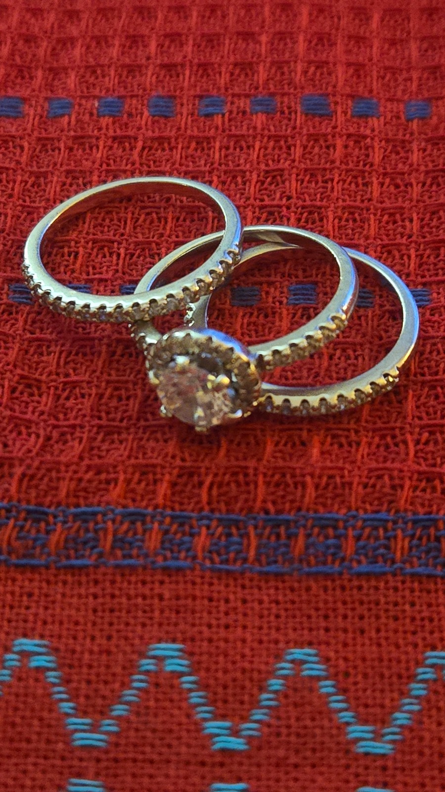 Beautiful Ladies Wedding Rings Sterling Silver Size 8 1 carat+-